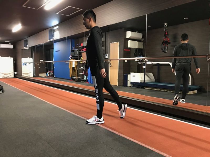 「歩くと股関節が痛い人」が知っておくべき3のこと